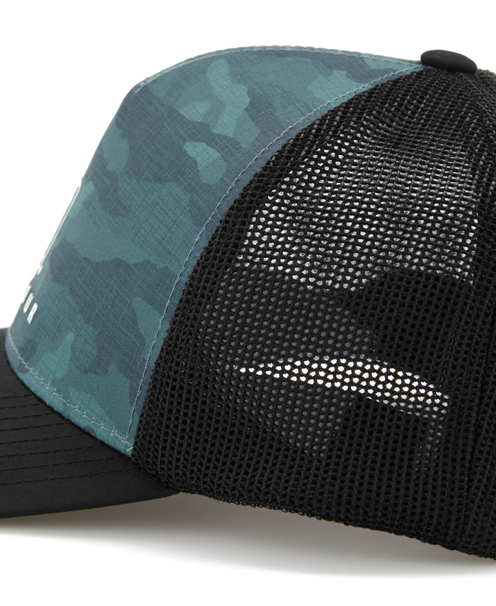 Camo Trucker Style Golf Hat (Duck Green) 