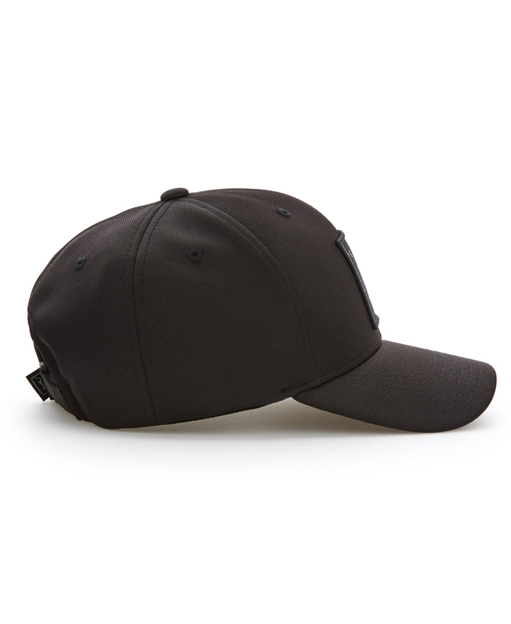 Palms In Motion Golf Cap (Caviar) 