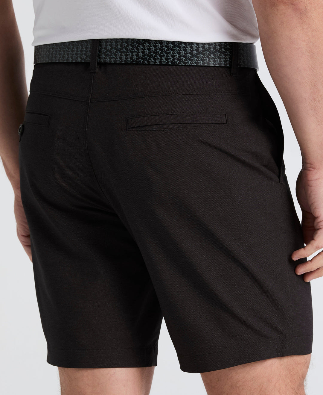 Technical 8" Golf Short (Caviar) 