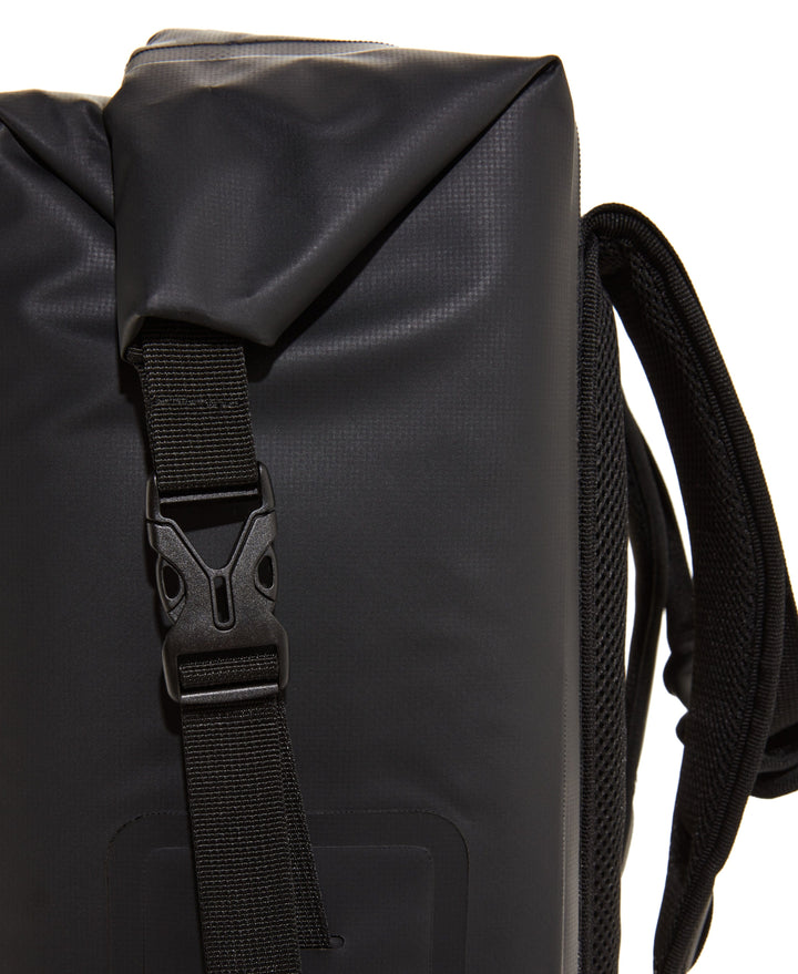 PGA TOUR COOLER BACKPACK (Caviar) 