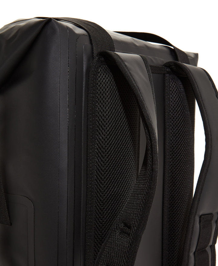 PGA TOUR COOLER BACKPACK (Caviar) 