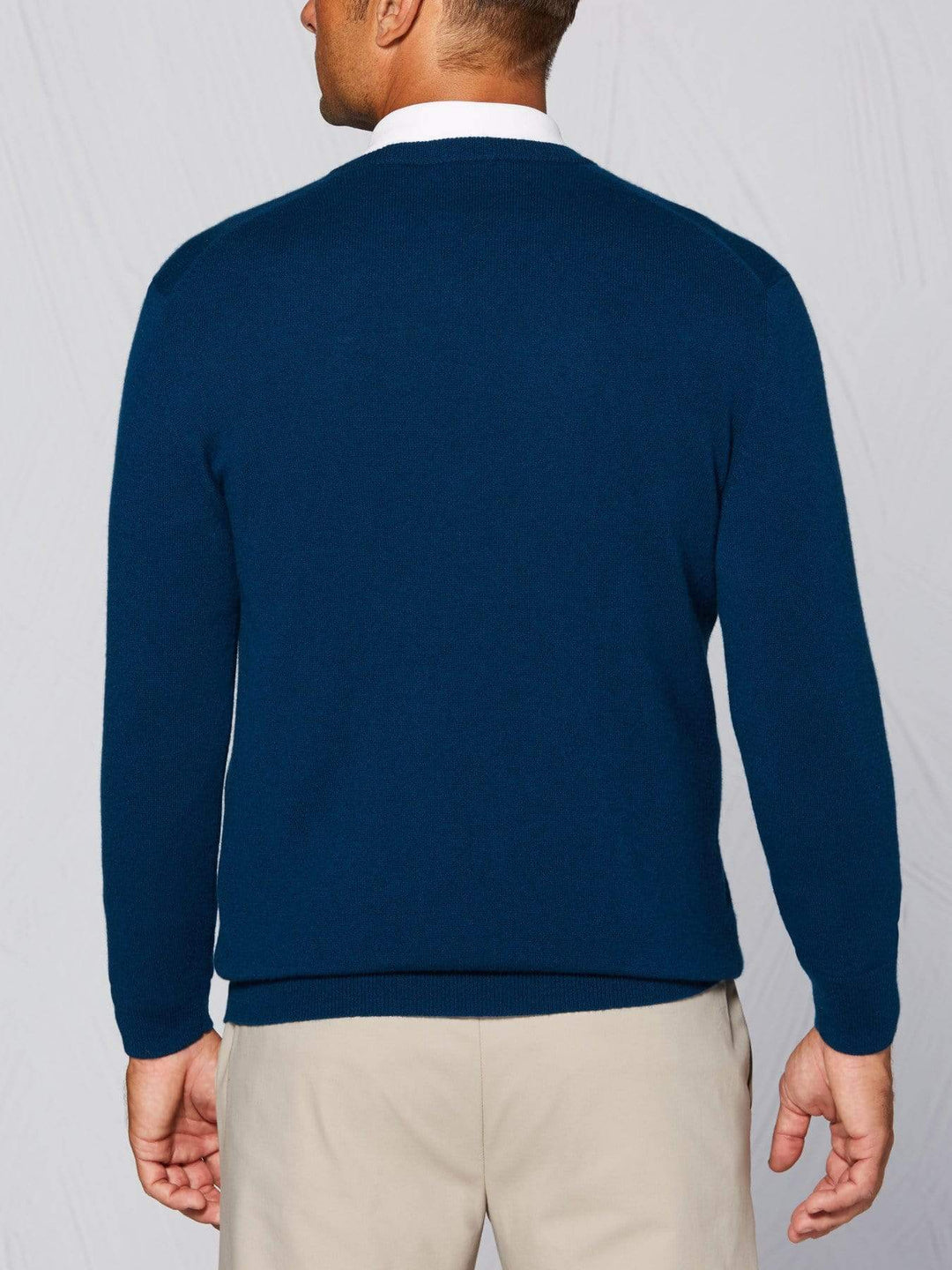 Men's Tour Authentic Cashmere V-Neck Sweater